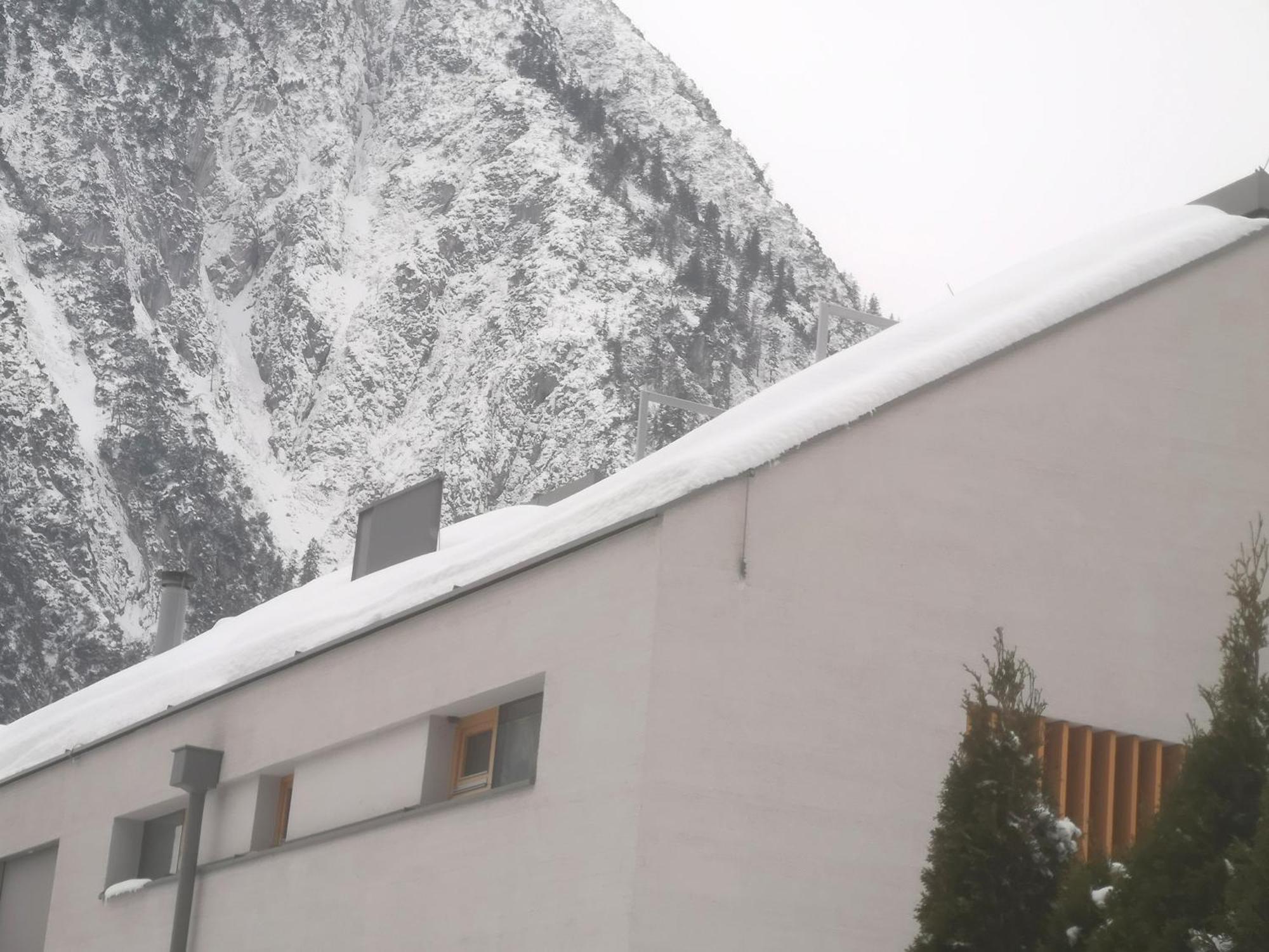 Urban Alpine Penthouse With Lake View Maurach  Zewnętrze zdjęcie